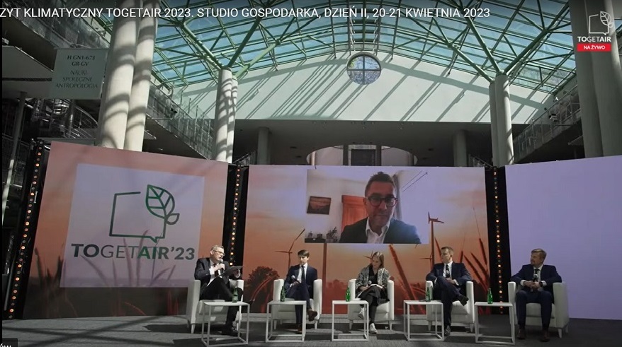 Klimatyczne spotkanie na szczycie. Nie mogło zabraknąć PKO Banku Polskiego