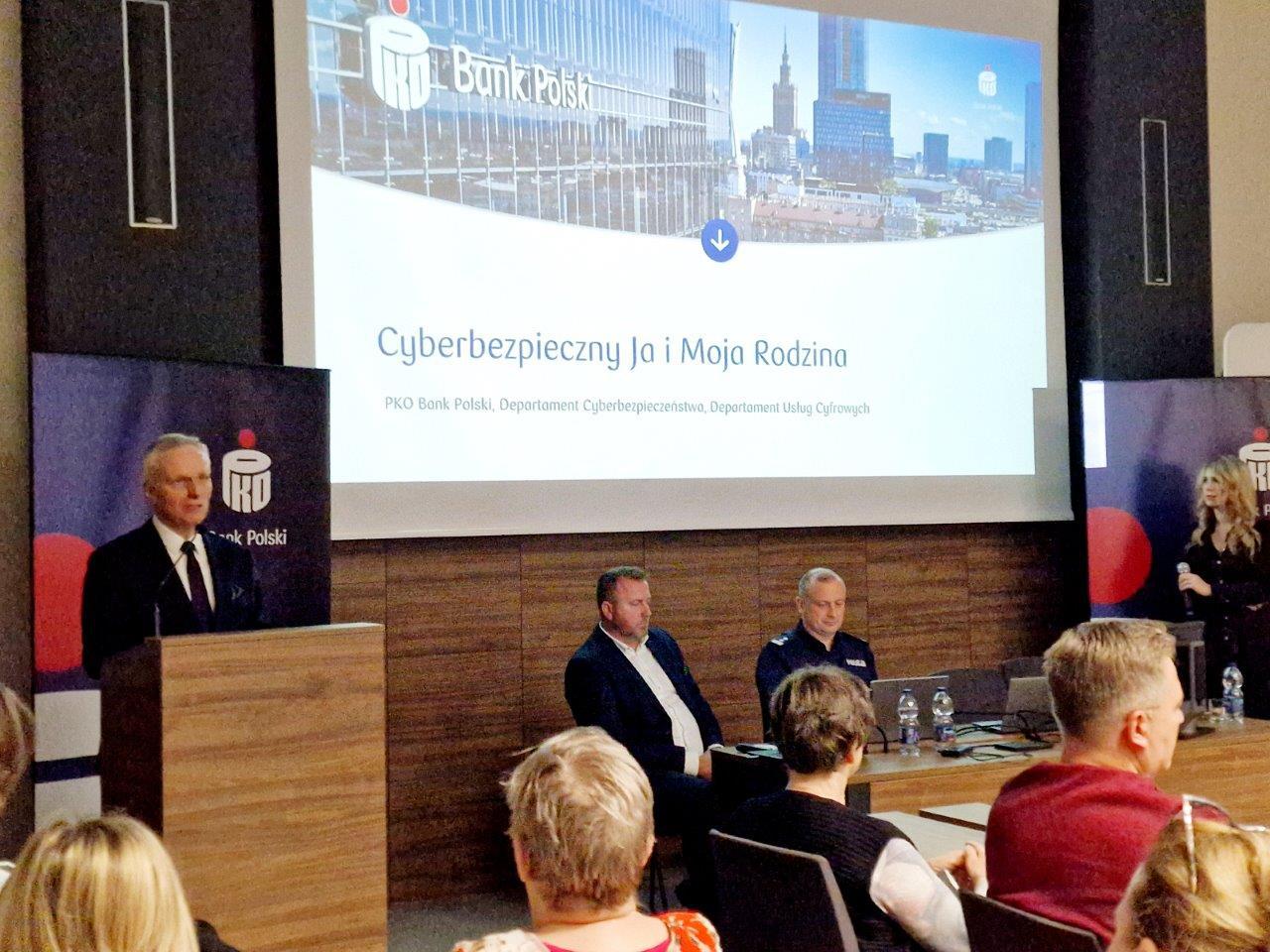 Cyberbezpieczny   Ja i Moja Rodzina