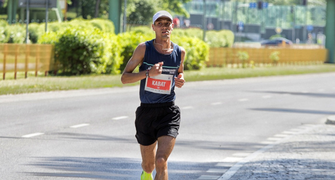 Sylwetki polskich biegaczy #32: Damian Kabat