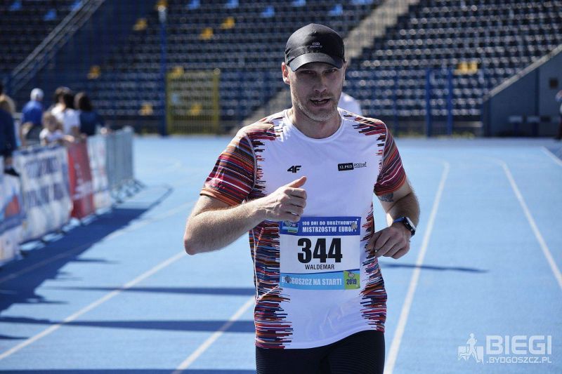 Waldemar Rak podczas biegu  Bydgoszcz na Start w 2019 r.