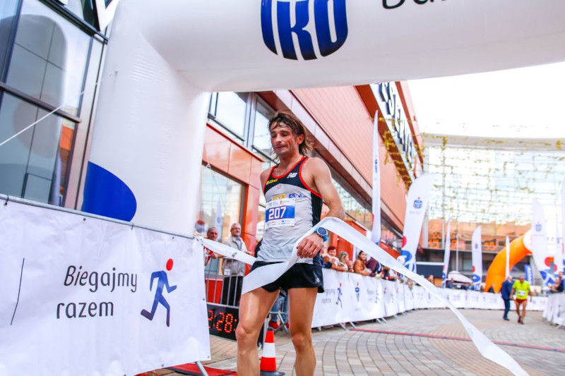 W 2018 r. Wojciech Kopeć wygrał 6. PKO Maraton Rzeszowski.