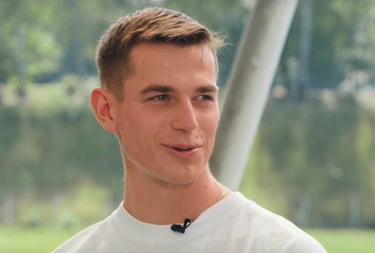 Jakub Kamiński o swojej pasji do piłki nożnej