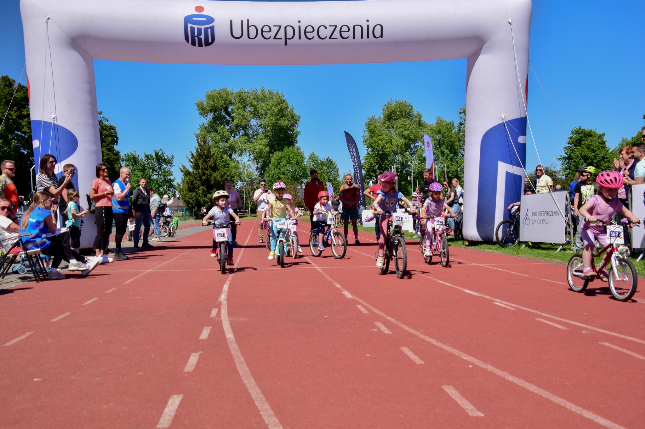 Legionowo. Wyścigi PKO Ubezpieczenia Junior Race