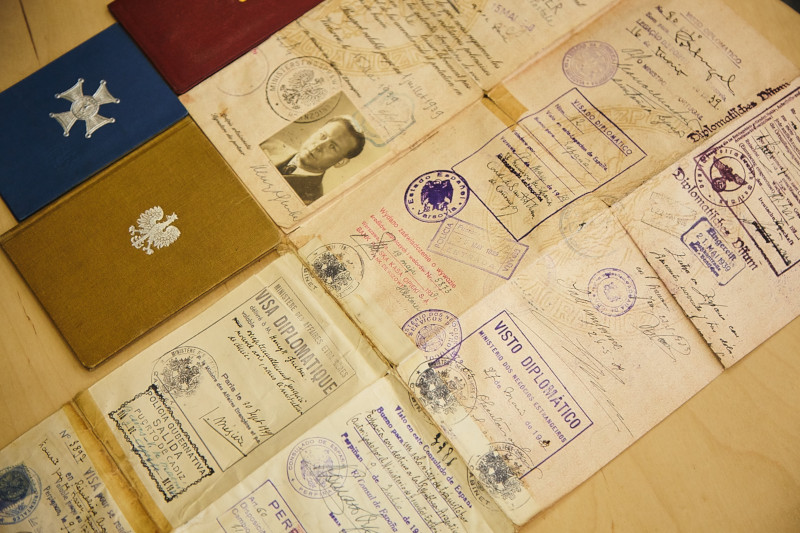 Kolejny cenny dokument - paszport Henryka Grubera