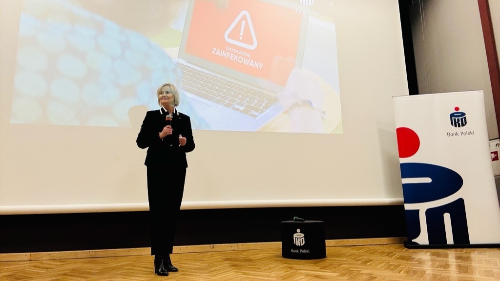 Ponad 120 uczestników w Mszczonowie. Jedno hasło: Cyberbezpieczny ja i moja rodzina.