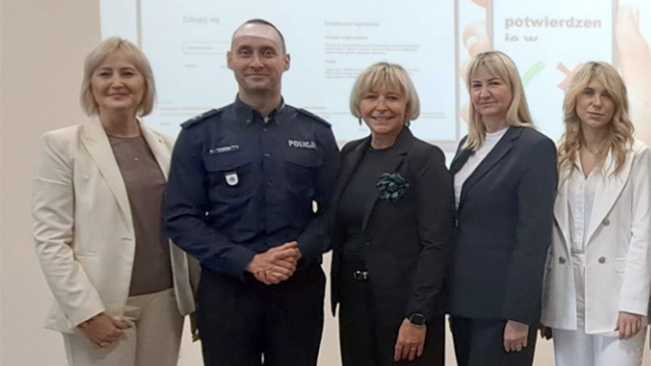 Bielsko-Biała. Bezpieczny senior w cyfrowym świecie